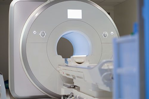 A machine that is sitting in the middle of a room.