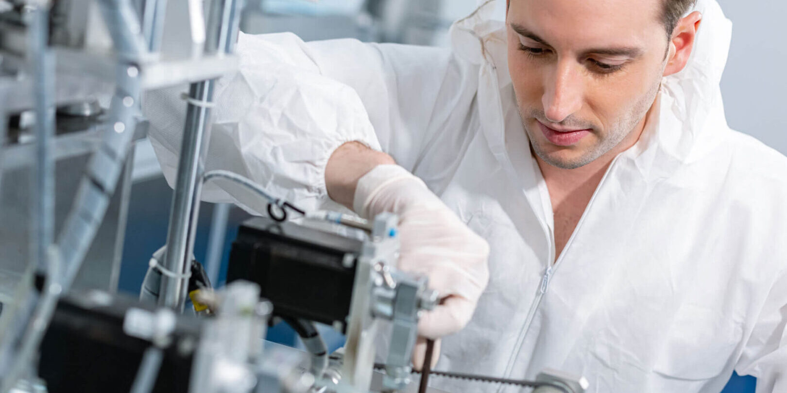 GettyImages-1632749445-copy2 A man working in a lab setting.